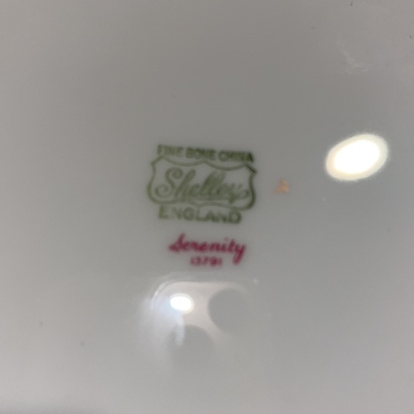 “Shelley” set of 4 bread and butter plates, bone china made in England - Picture 5 of 6